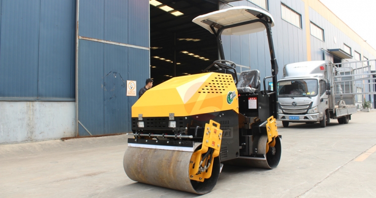 怎样包管小型压路机隔振性能？？？？？