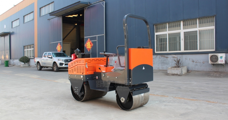 小型压路机在施事情业前应做好哪些准备事情？？？？？？